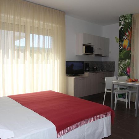 Hotel Luciana Bibione Exteriör bild