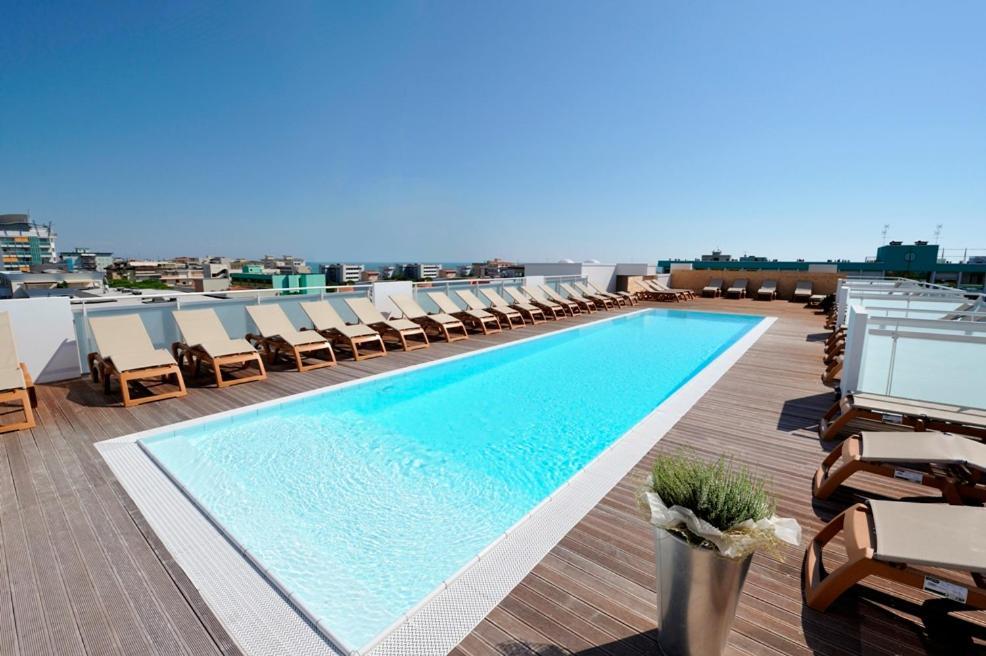 Hotel Luciana Bibione Exteriör bild