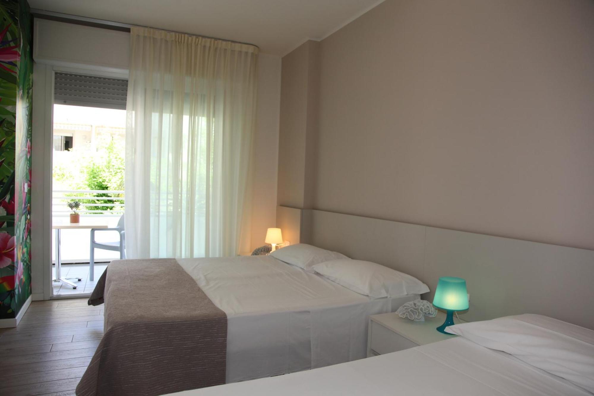 Hotel Luciana Bibione Exteriör bild