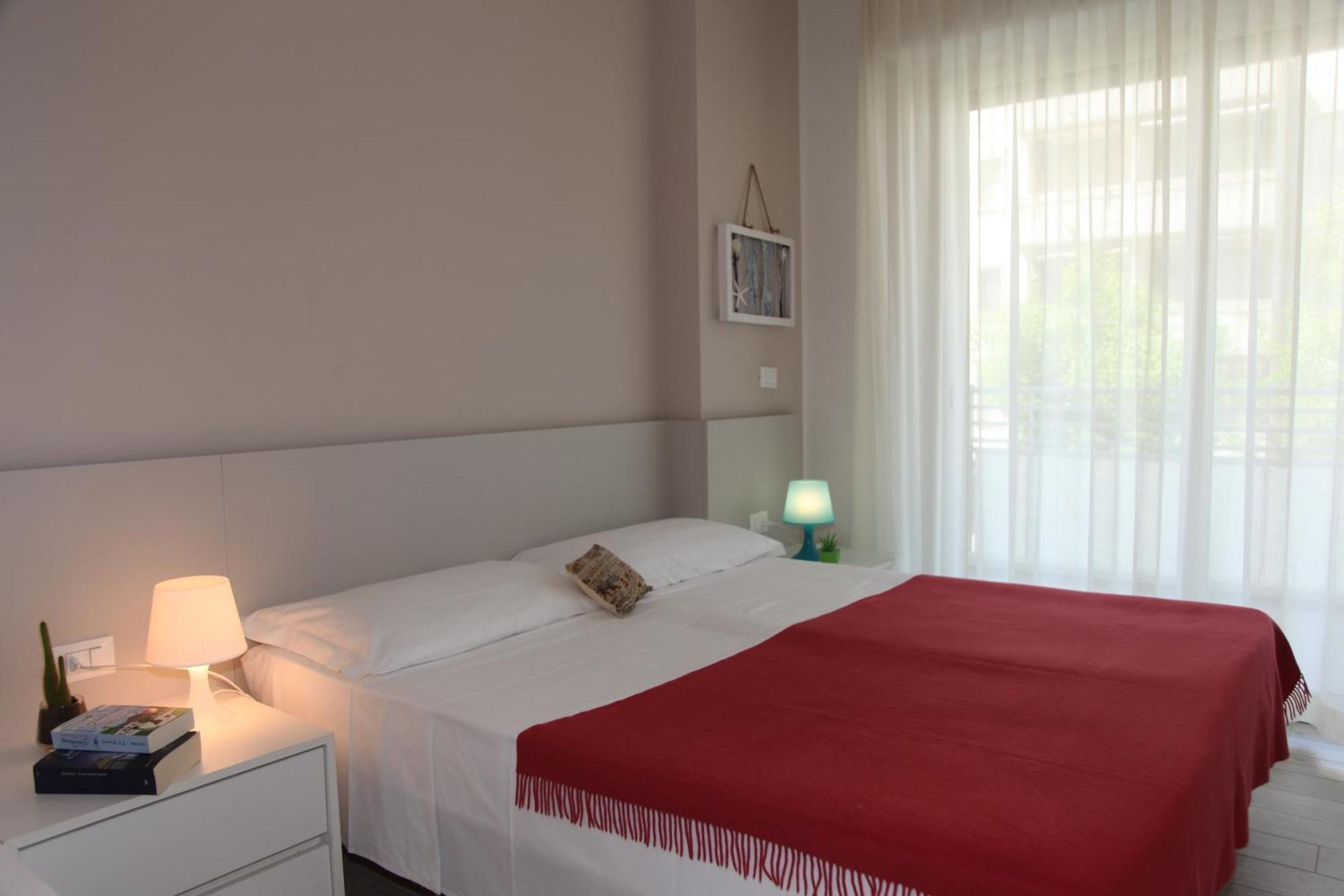 Hotel Luciana Bibione Exteriör bild